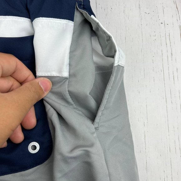 Speedo Large Comfort Stretch Sun Protection Shorts Pants Gray Men New - Picture 8 of 11